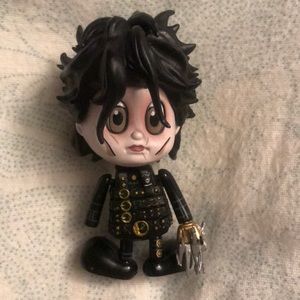 Edward scissor hands figurine